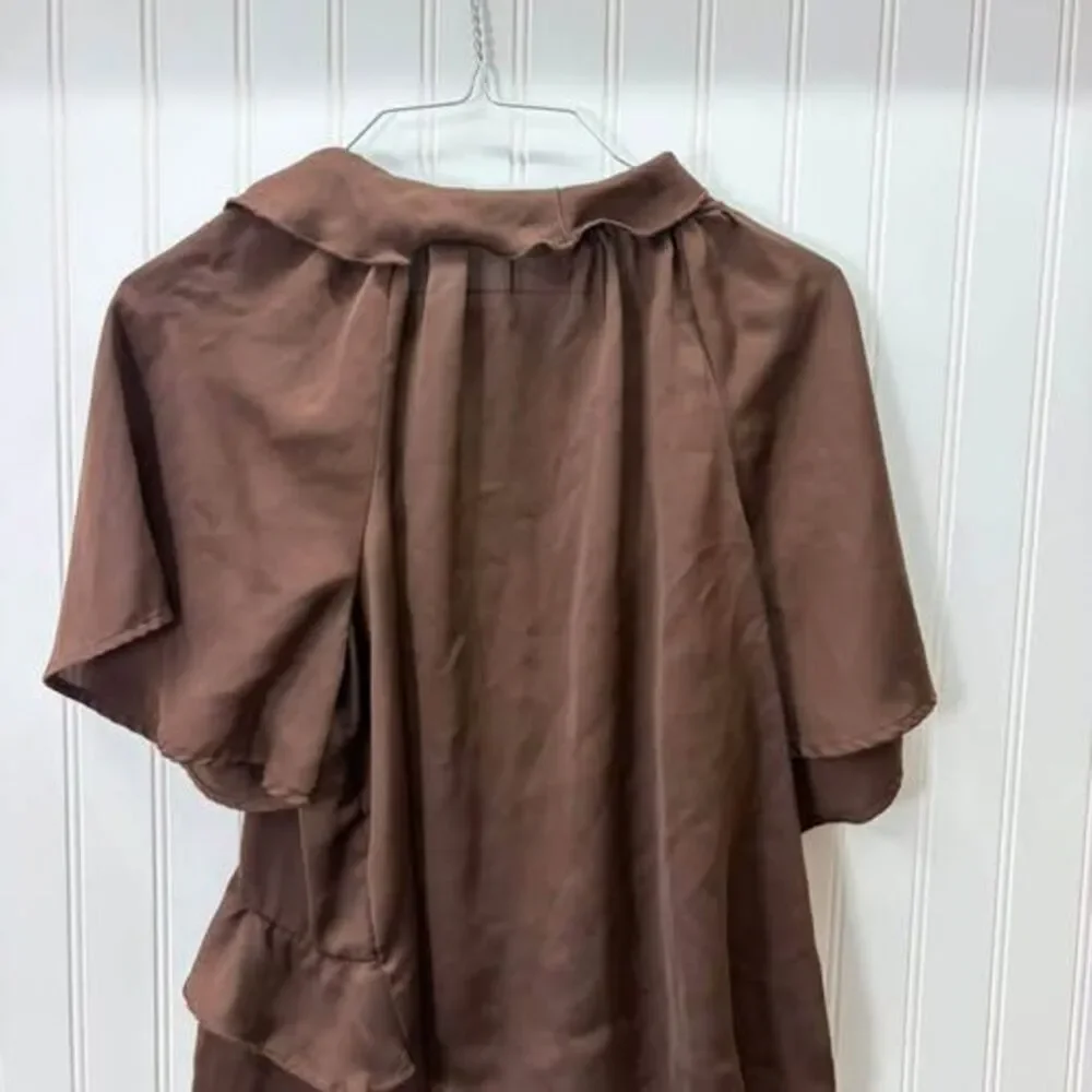 Old Navy Brown Ruffle satin V-Neck Blouse Size M